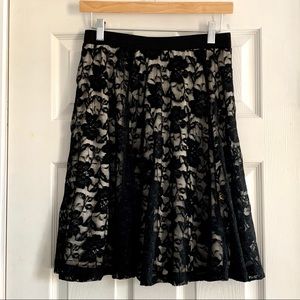 STUDIO 253 black lace A-line midi skirt Size Small nude lining